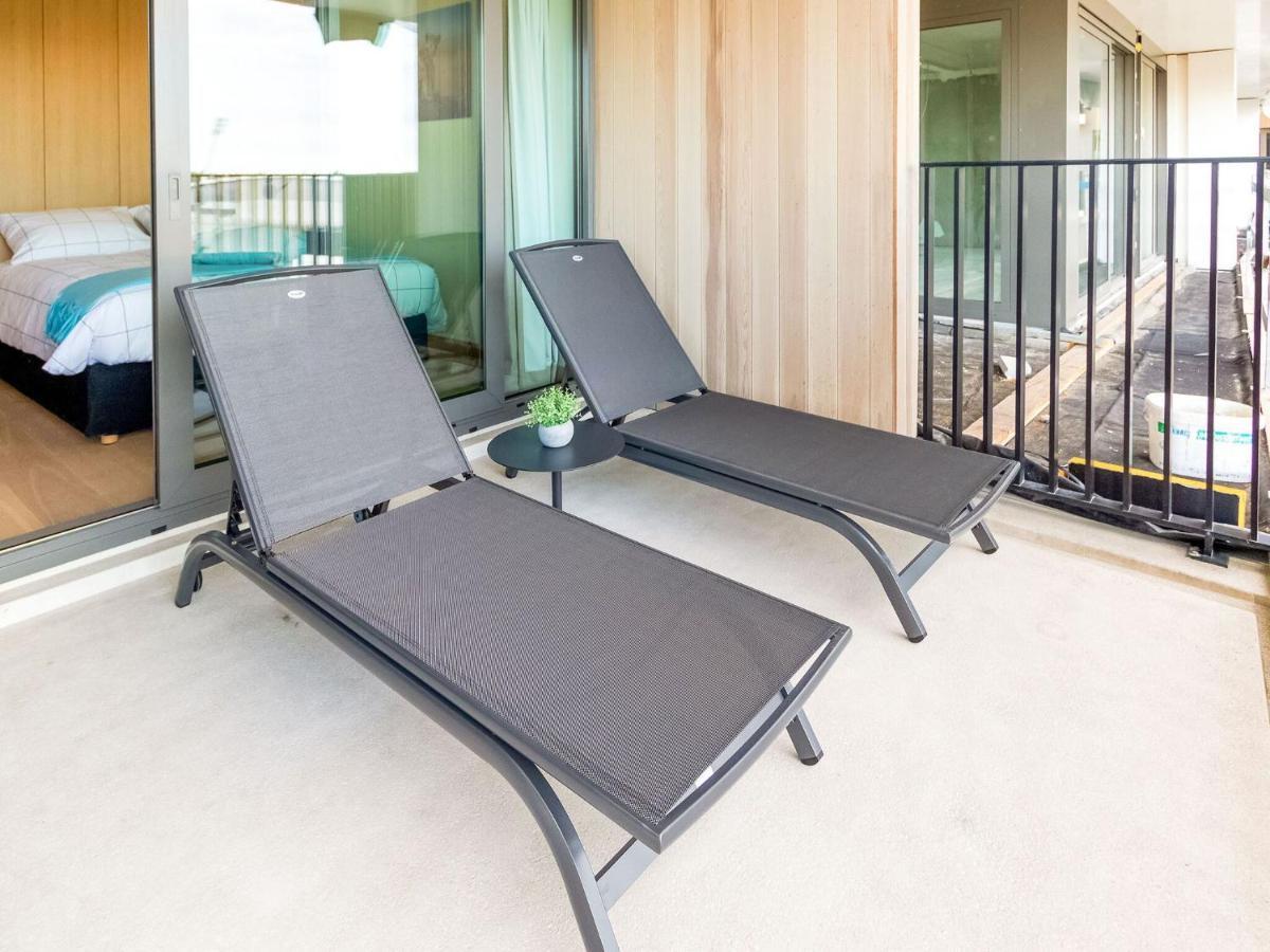 Luxurious Crystal Sea View With 2 Terraces Apartment Ostende