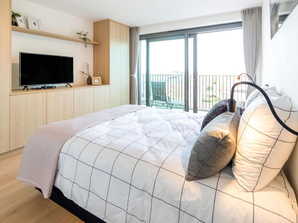 Luxurious Crystal Sea View With 2 Terraces Apartment Ostend